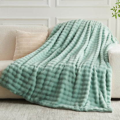 NEWCOSPLAY Faux Fur Throw Blanket Sage Green Bubble Blanket Thick Warm Soft for Couch Sofa Bed 550GSM (New Sage Green, Throw(50"x60"))