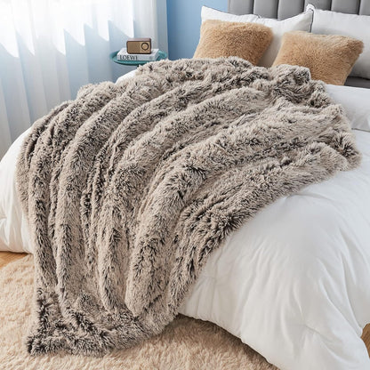 GONAAP Fuzzy Faux Fur Throw Blanket Twin Size Frosty Brown Super Soft Cozy Plush Fuzzy Shaggy Blanket for Couch Sofa Bed (Frosty Brown, Twin(60"x80"))