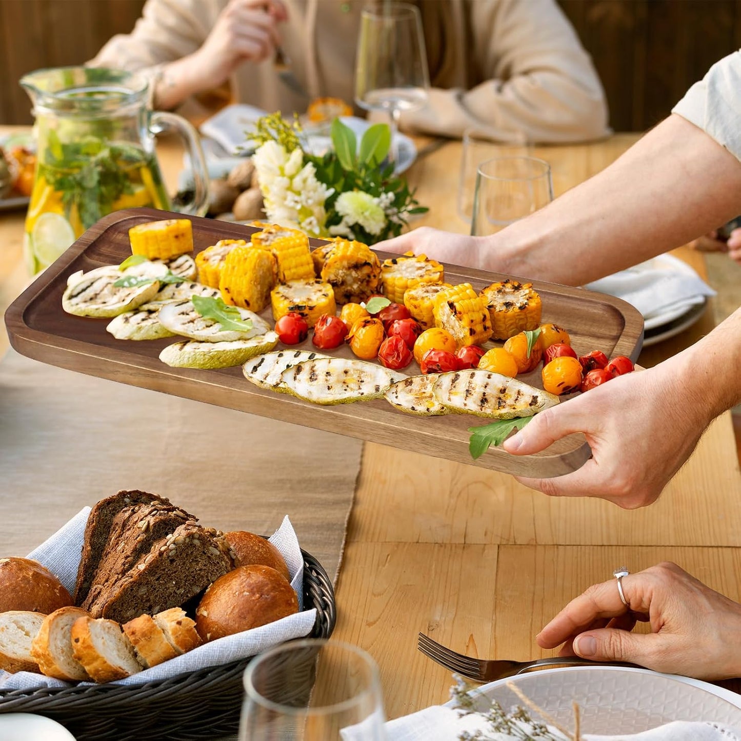 Wooden Serving Platters Acacia Long Charcuterie Boards Rectangle Wood Tray Home Decor Serving Cheese Board Appetizer Snack Plates Kitchen Dinner Platter for Food Dish Rectangular Cake Dessert Trays