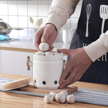 Large Garlic Keeper with Wooden Lid, Ceramic Garlic Holder Storage, Garlic Container for Kitchen, Garlic Saver to Keep Your Garlic Cloves Fresh Longer 4.5-Inch, White