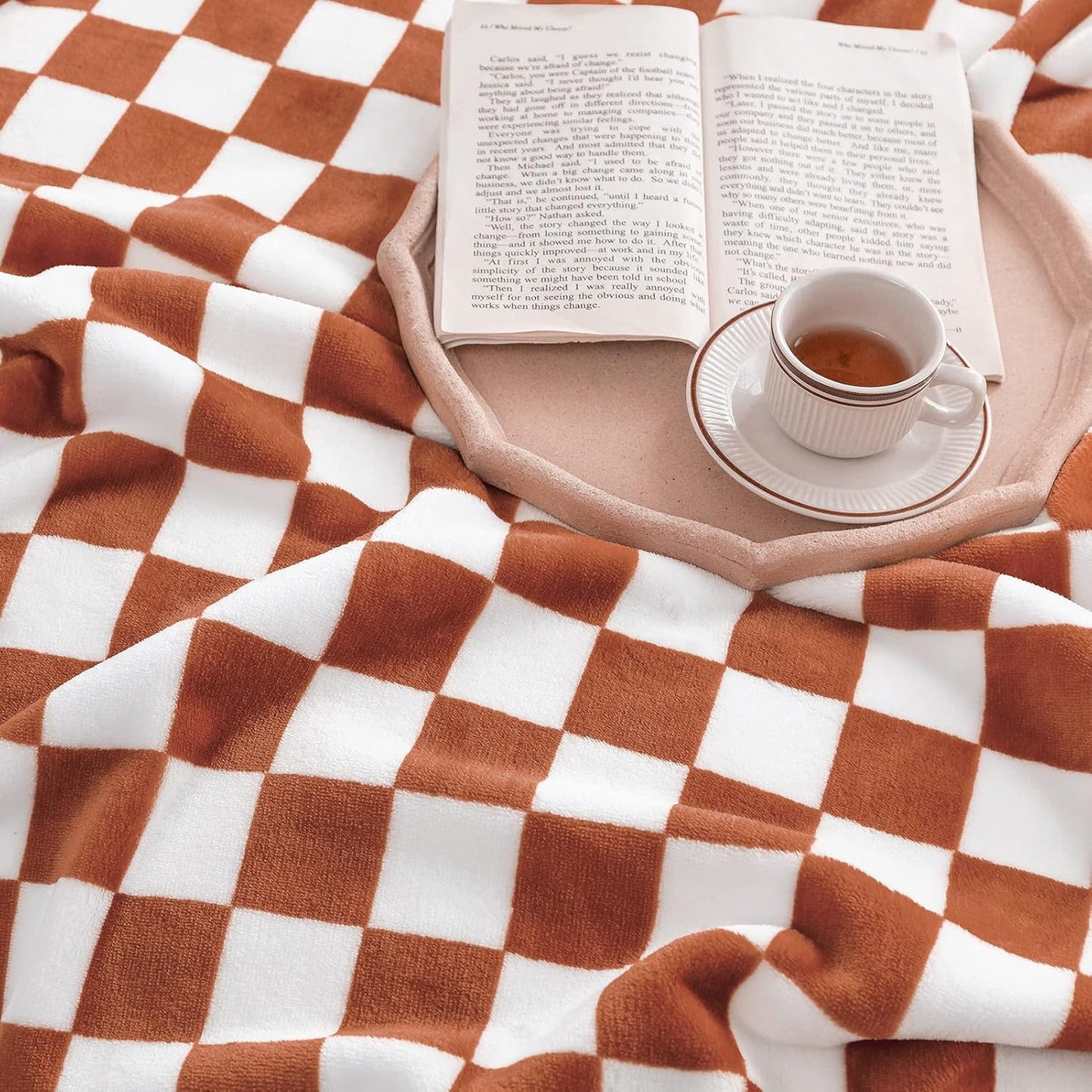LOMAO Throw Blankets Flannel Blanket with Checkerboard Grid Pattern Soft Throw Blanket for Couch, Bed, Sofa Luxurious Warm and Cozy for All Seasons (Maple Brown, 90"x90")