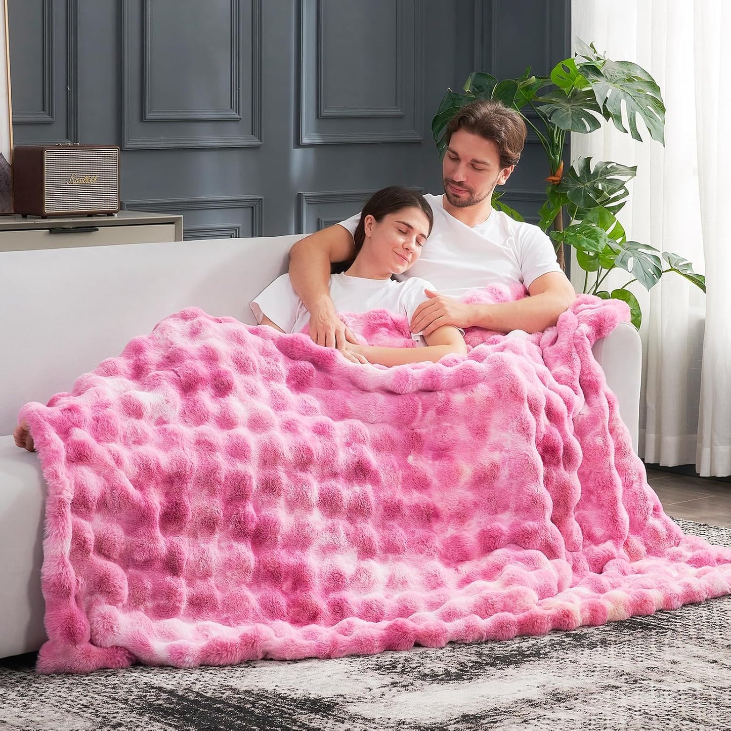 Cozy Bliss Faux Fur Throw Blanket for Couch, Fuzzy Soft Plush Thick Bubble Blanket for Sofa Bedroom Living Room, 60 * 80 Inches Tie Dye Pink