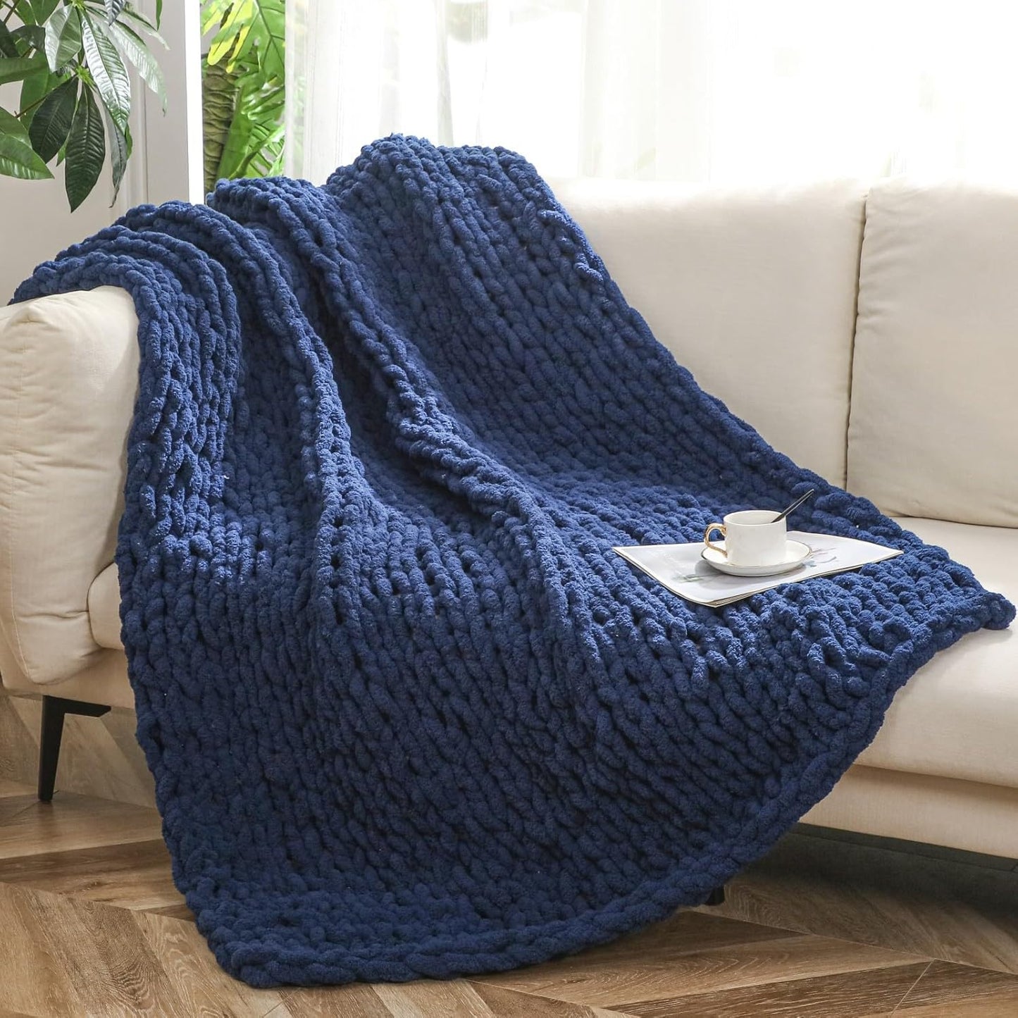 WESHIONGOO Chunky Knit Blanket Throw 50"×60" Knitted Throw Blankets for Couch Bed Fluffy Soft Blanket with Jumbo Chenille Yarn Thick 100% Handmade (Navy Blue)