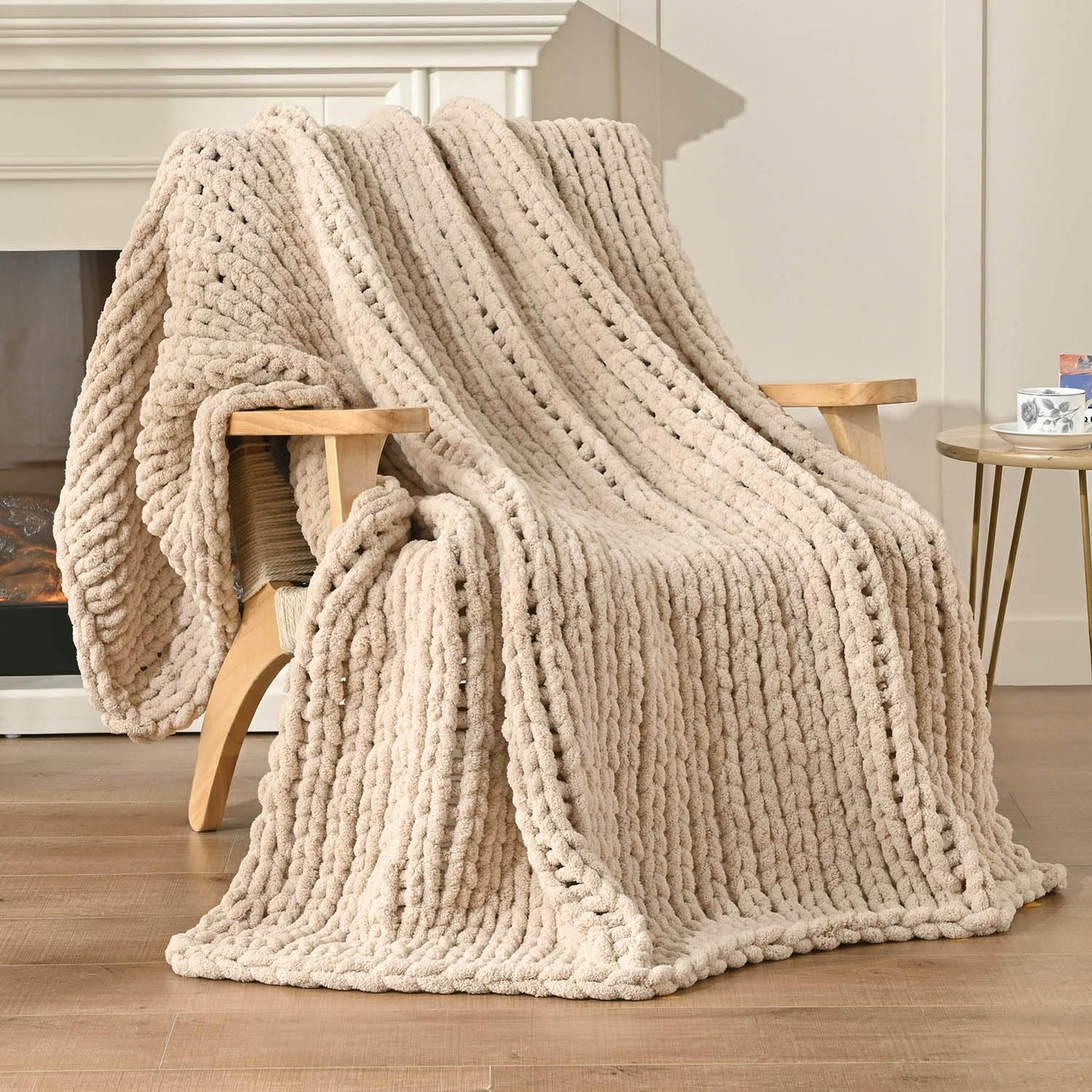 Esterra Chunky Knit Blanket Throw 50"x60", 100% Hand Knitted Chenille Throw Blanket, Cozy Soft Thick Cable Knit Throw Large Rope Knot Crochet Throw Blanket for Sofa Couch Bed, Sandshell/Oatmeal
