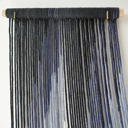 IOWER Large Macrame Wall Hanging Decor Dip-Dyed Macrame Wall Decor Wall Art Craftsmanship Fiber Art Boho Chic Wall Decor Modern For Bedroom Livingroom Backdrop