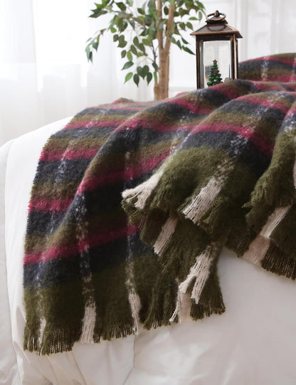 ZonLi Christmas Plaid Throw Blanket, 50" x 60" Christmas Decorative Blankets, Decorative Vintage Throws with Tassel for Couch, Bed, Sofa, Chair, Outdoor, Cozy Warm Lightweight Farmhouse Blankets