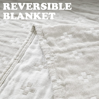 jinchan Boho 100% Cotton Blanket Muslin 50x60 Inches Lightweight 3-Layer Geometric Cross Pattern Reversible Quilt Throw Soft Breathable Comfy All Seasons for Couch Bed Decor, Light Grey