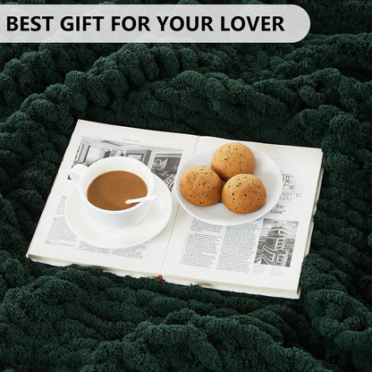 L'AGRATY Chunky Knit Blanket Throw - Soft Chunky Throw Blanket 60x80: 100% Hand Kintted Chenile Crochet Throw Blanket for Couch - Large Cable Knit Chunky Blanket for Home Decor(Olive Green)
