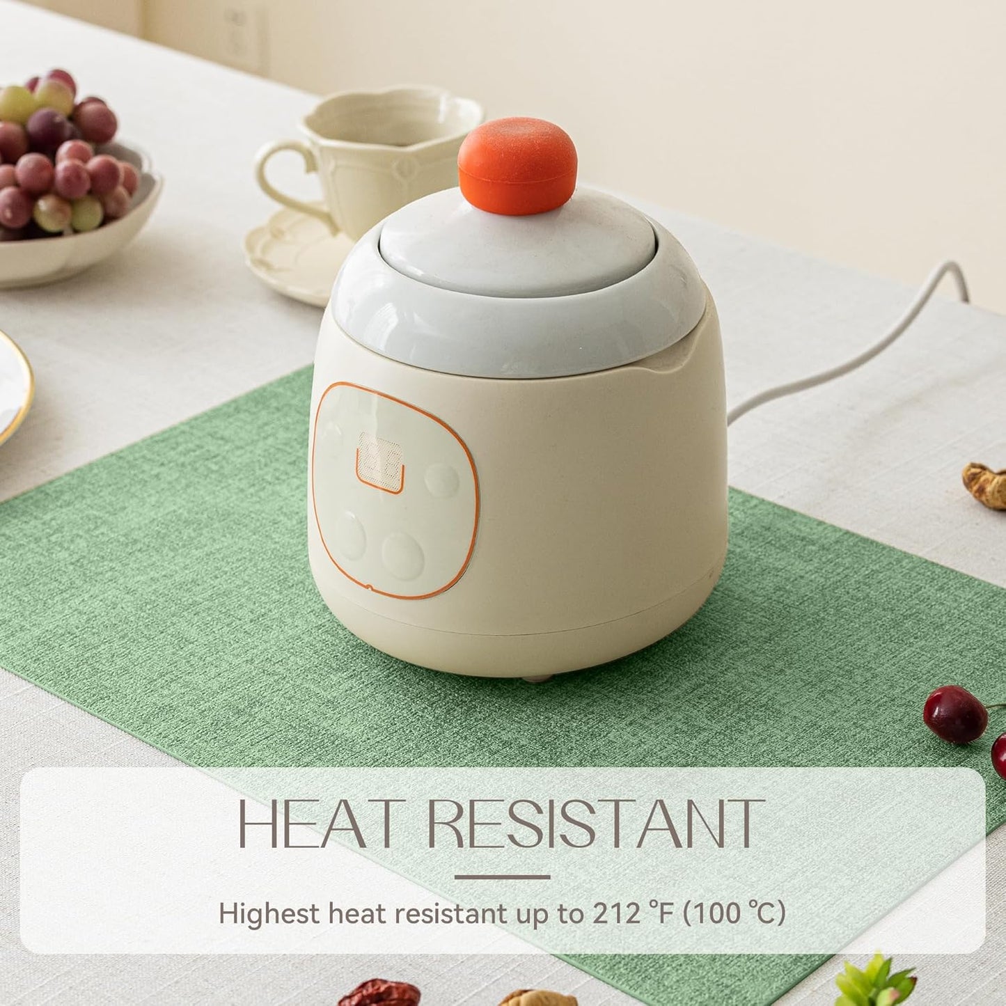 Romanstile Vinyl Placemats Set of 6-12 X 18 Inch - Heat Resistant Place Mats 100% Waterproof Oilproof Wipeable Reversible Faux Leather Table Mats for Kitchen/Dining/Party/Outdoor, Dark Green