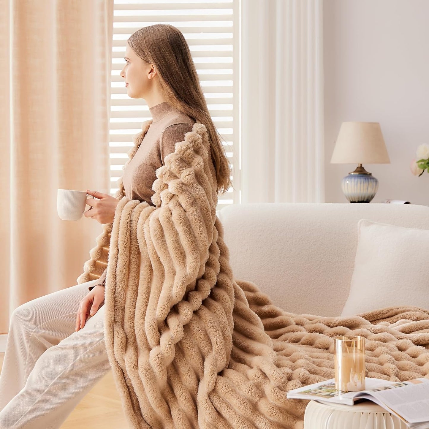 NEWCOSPLAY Super Soft Twin Blanket Brown Premium Silky Flannel Fleece 3D Ribbed Jacquard Lightweight Bed Blanket All Season Use (Brown Ribbed, Twin(60"x80"))