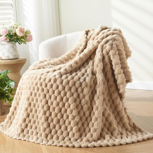 NEWCOSPLAY Super Soft Throw Blanket Brown Premium Silky Flannel Fleece 3D Clouds Stylish Jacquard Lightweight Bed Blanket All Season Use 350GSM (Brown, Throw(50"x60"))
