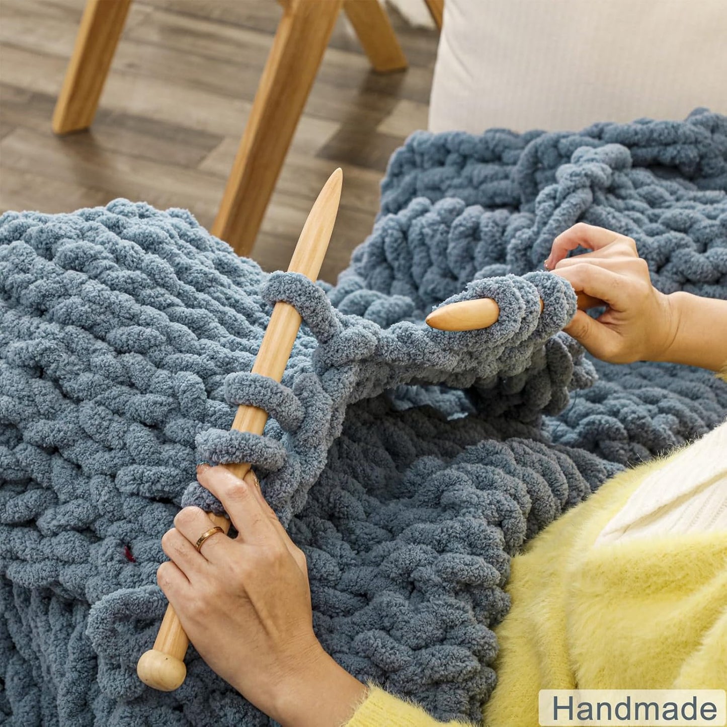 WESHIONGOO Chunky Knit Blanket Throw 50"×60" Knitted Throw Blankets for Couch Bed Fluffy Soft Blanket with Jumbo Chenille Yarn Thick 100% Handmade(Dusty Blue)