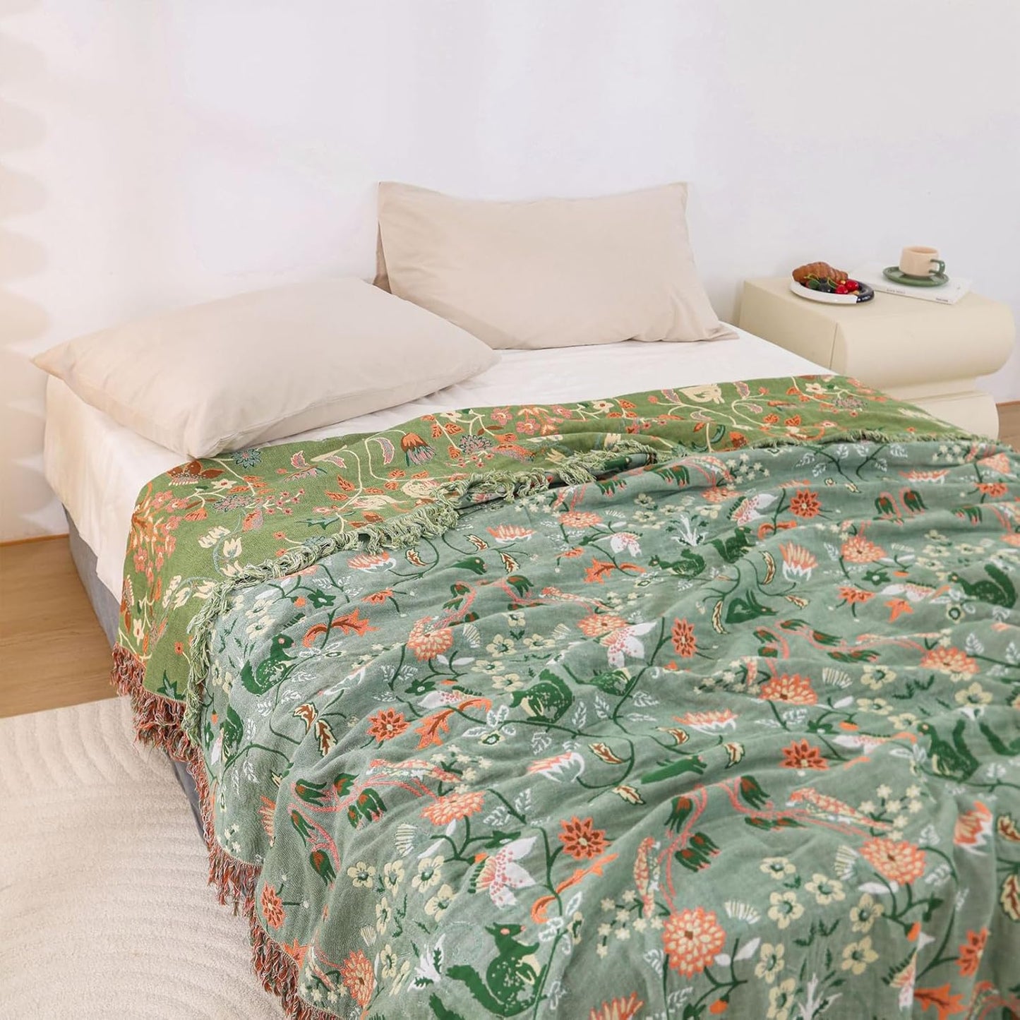 Snycler Boho Throw Blanket for Bed - 100% Cotton Ultra Soft Rustic Quilt Green Blanket - Floral Printed Farmhouse Decor Bed Blankets, 80"×90" All Season Rustic Throw for Sofa Couch Chair