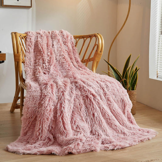 XeGe Plush Faux Fur Throw, Comfy 50x60 Fuzzy Blanket, Luxury Boho Lightweight Couch Blanket, Soft Fluffy Shaggy Lap Throw for Couch Bed Sofa Christmas Housewarming Gift Ombre Pink