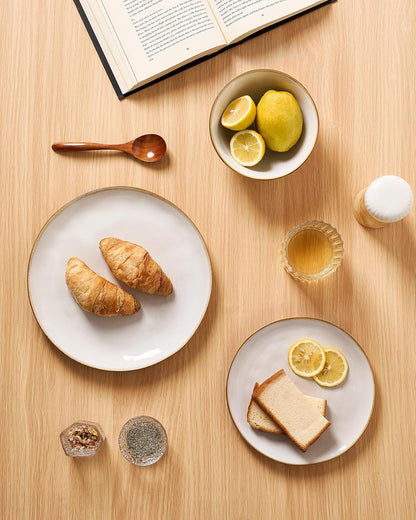 Famiware Ocean Round Plates and Bowls Set, 18 Pieces Dinnerware Sets, Dishes Set for 6, Reactive Glaze, Microwave and Dishwasher Safe, Scratch Resistant, Cappuccino White