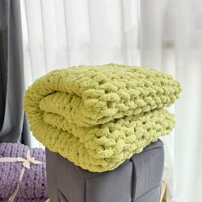 Chunky Knit Blanket Throw 40"x60", Chenille Throw Blankets, Handmade Warm & Cozy Blanket Couch Bed Home Decor, Soft Breathable Fleece Banket, Christmas for Couch Bed Sofa Best Gift (Green)