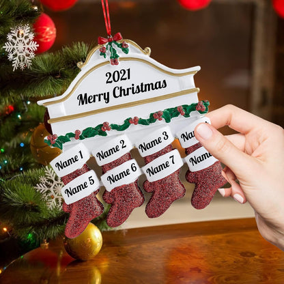 Personalized Christmas Ornaments Family of 2,3,4,5,6,7,8 Custom Christmas Stocking Ornaments with Names, Customized Xmas Day Home Christmas Tree Decora- Family of 5
