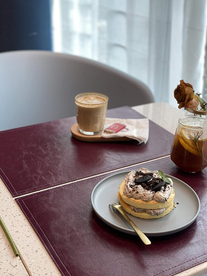 Waterproof PU Placemats, Faux Leather Dining Table Mat, Set of 6, Easy to Wipe Off Scrub Vinyl Mat, Heat & Stain Resistant for Office Conference Table, Home Decor