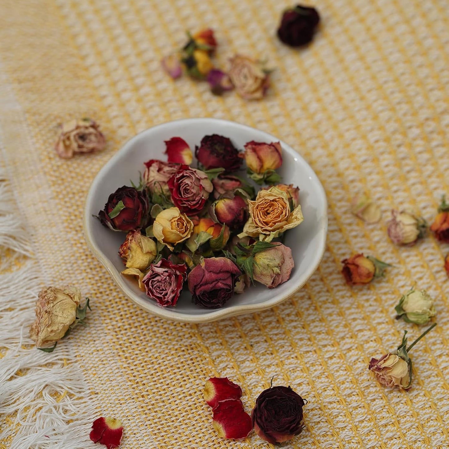 4.72" Small Decorative Bowl, Ceramic White Key Bowl for Entryway Table, Jewelry Dish, Trinket Holder, Potpourri Bowl, Vintage Home Decor with Unique Irregular Rim (White)