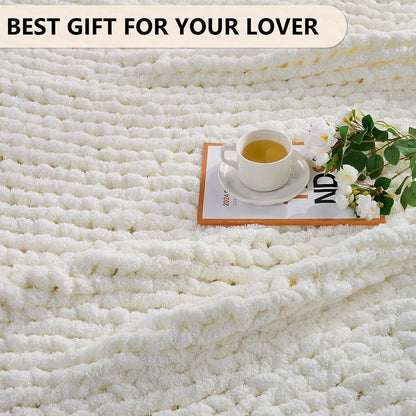 L'AGRATY Chunky Knit Blanket Throw: Soft Chenille Yarn Throw Blanket 60x80 - Handmade Thick Cable Crochet Blanket - Large Chunky Rope Throw Blanket for Couch Sofa Bed Home Decor(Cream White)
