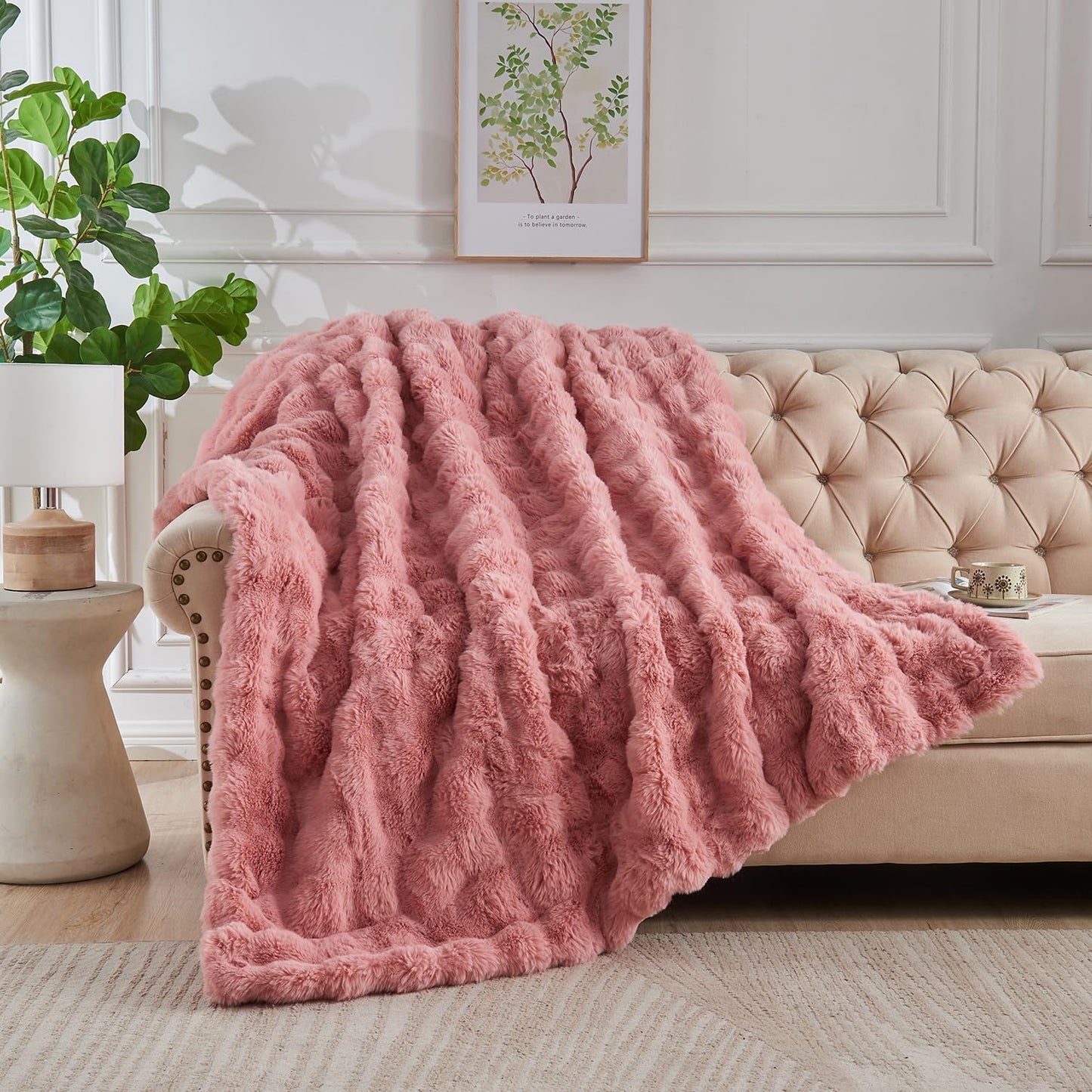 Lotus Karen Faux Fur Blanket Old Pink - Big Bubble Rabbit Fluff King Blankets for The Bed, Large Fluffy Fuzzy Cozy Blanket, Thick Furry Plush Shaggy Blankets, 108x90 Inches