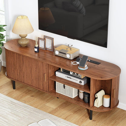 63" TV Stand with Power Outlet, Modern Media Console with Sliding Doors, Entertainment Center for TVs up to 60 Inch, Adjustable Shelves, Walnut