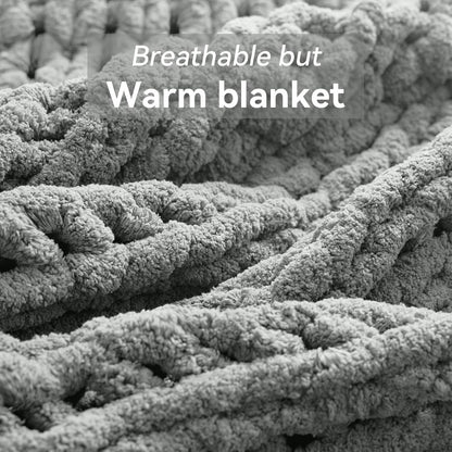 Chunky Knit Throw Blanket, 40''*50'' Knitted Throw Chenille Yarn for Bed Couch, Handmade Light Grey Crochet Big Thick Blanket, Machine Washable Cute Comfy Blanket for Home Decor