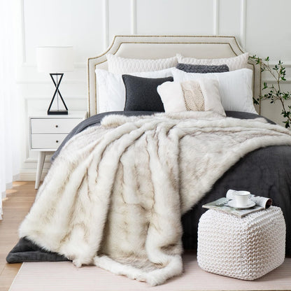 BATTILO HOME Luxury Ivory White Faux Fur Throw Blanket for Bed, Extra Large Super Soft Fluffy Cozy Fall Thick Warm Fox Fur Throw Blankets for Couch, Bed Reversible to Plush Velvet (60"x80")