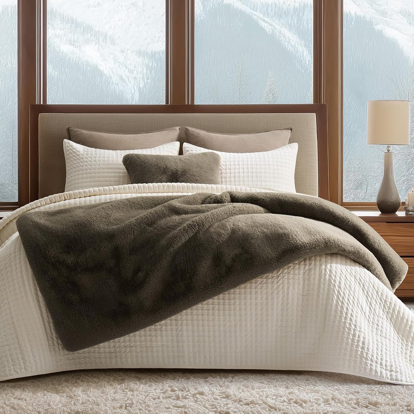 Luxury Soft Faux Chinchilla Fur Throw Blanket for Couch, Warm Thick Heavy Winter Throw Blanket 1220GSM for Bed, Fluffy Cozy Mink Blanket with Reversible Velvet, Smoky Sable, 50"x60"