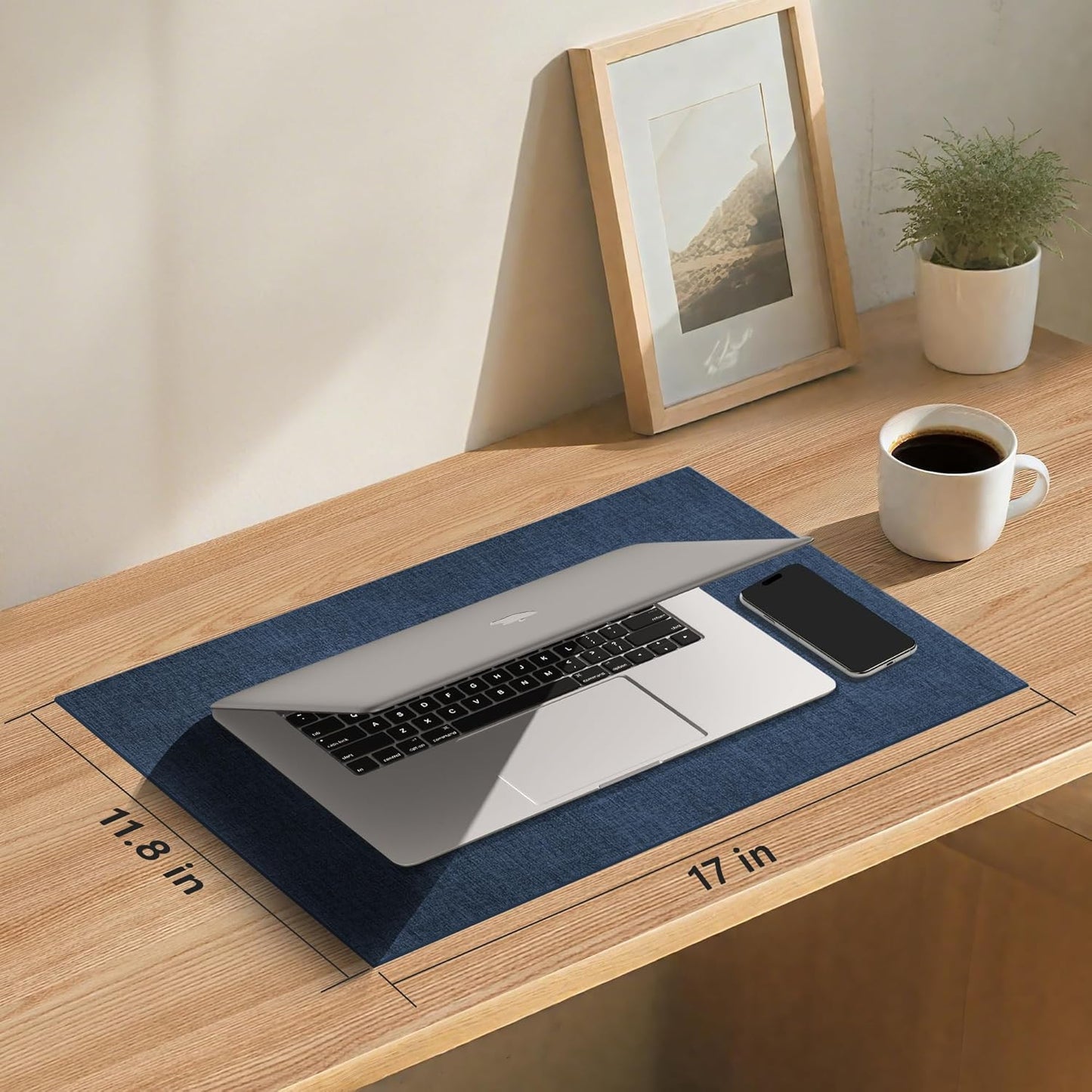 DOLOPL Placemats Set of 8, Reversible Wipeable & Heat Resistant Place Mats, Modern Faux Leather Table Mats for Kitchen, Neutral Waterproof Tablemats for Dining Table Decor, Wedding, Party(Navy Blue)