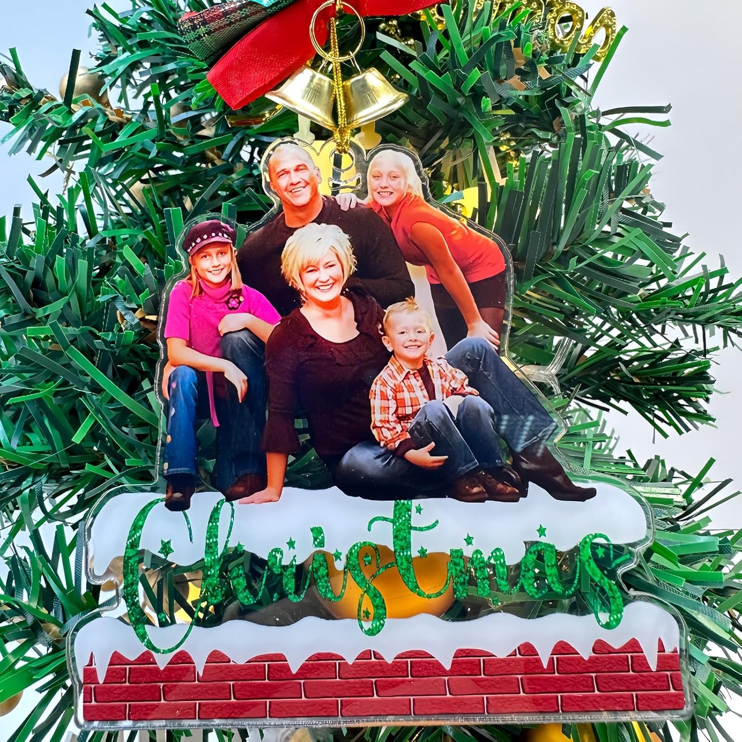 Personalized Christmas Ornament 2025, Photo Acrylic Customized Family Baby's Frist Christmas Ornament with Picture for Xmas Tree Decor Custom Gifts -Style4