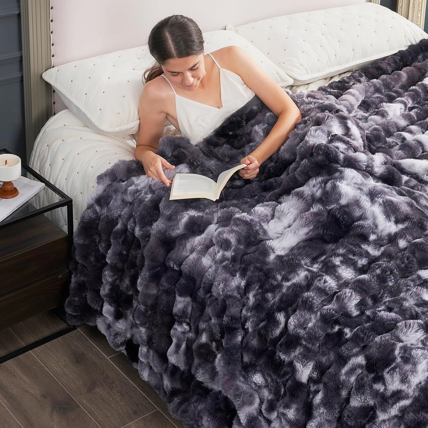 Cozy Bliss Faux Fur Throw Blanket for Couch, Fuzzy Soft Plush Thick Bubble Blanket for Sofa Bedroom Living Room, 60 * 80 Inches Tie Dye Black