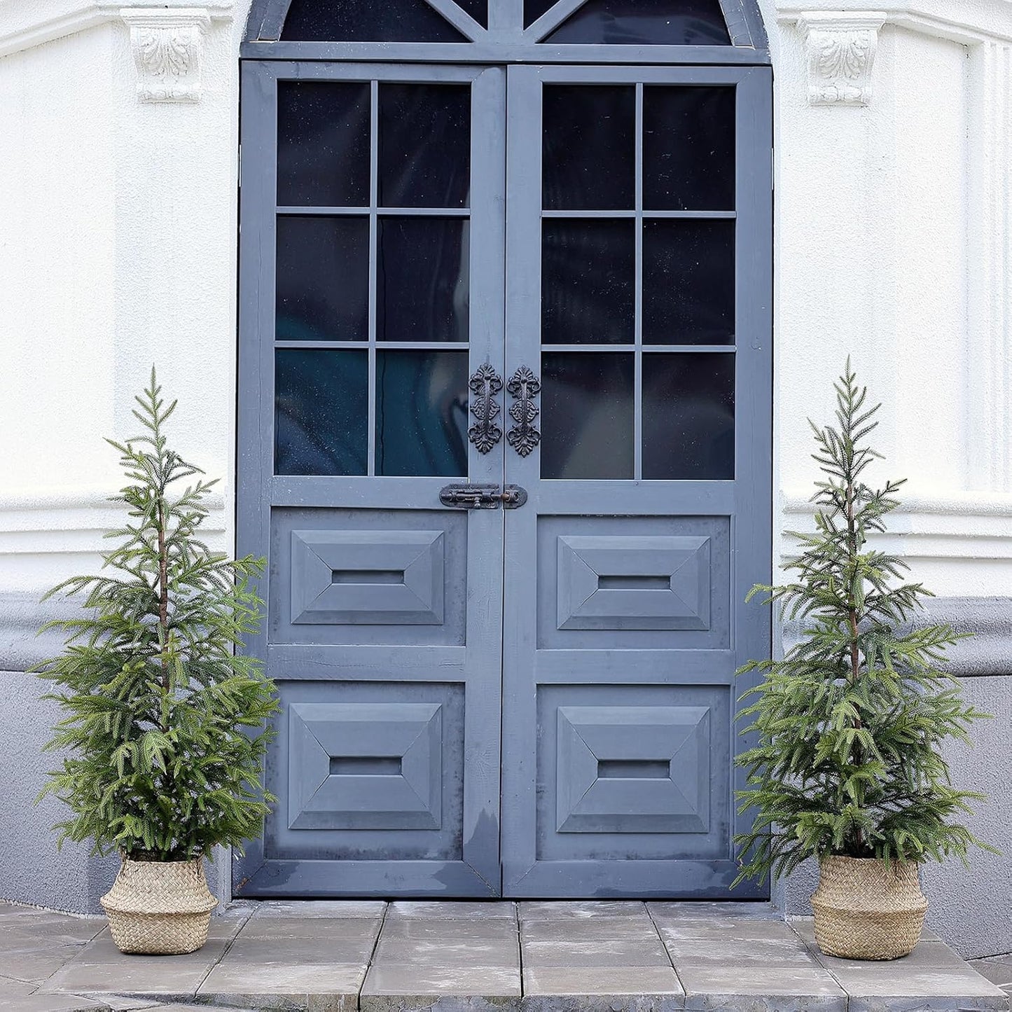 4ft Christmas Norfolk Pine Tree Artificial Christmas Tree Faux Potted Plants for Front Porch Christmas Indoor Outdoor Decor（2 PCS