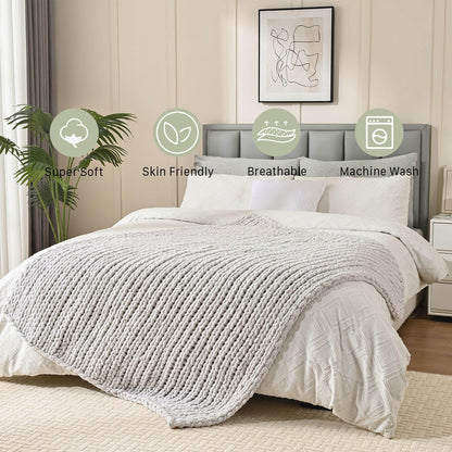 Esterra Chunky Knit Blanket Throw 50"x60", 100% Hand Knitted Chenille Throw Blanket, Cozy Soft Thick Cable Knit Throw Large Rope Knot Crochet Throw Blanket for Sofa Couch Bed, Light Gray