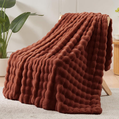 NEWCOSPLAY Faux Fur Twin Blanket Burnt Orange Bubble Blanket Thick Warm Soft for Couch Sofa Bed 550GSM (Burnt Orange, Twin(60"x80"))