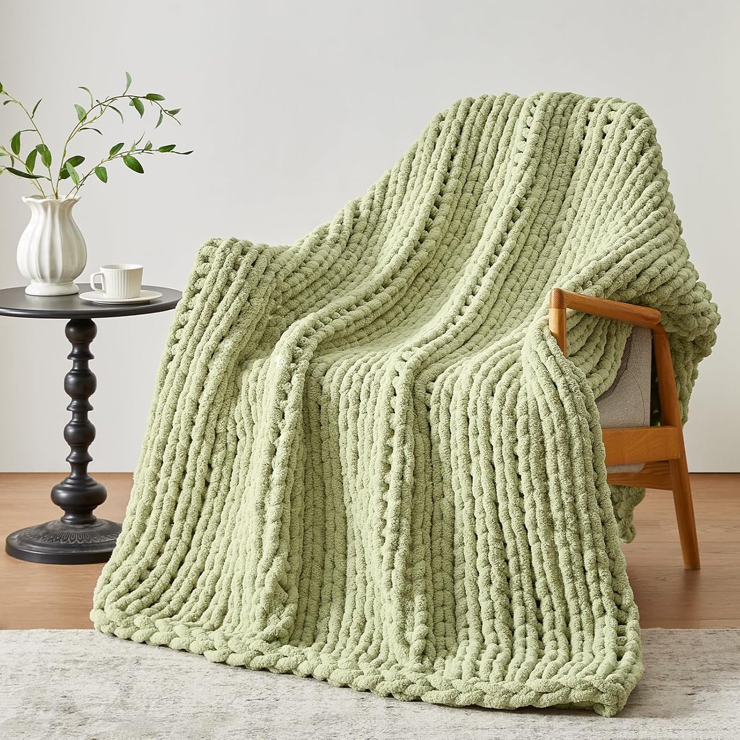 Chunky Knit Throw Blanket, 60''*80'' Knitted Throw Chenille Yarn for Bed Couch, Handmade Light Green Crochet Big Thick Blanket, Machine Washable Cute Comfy Blanket for Home Decor