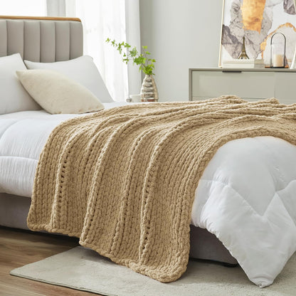 Amélie Home Chunky Knit Throw Blanket for Couch, Soft Chenille Crochet Blanket for Sofa, 50"x60", Beige