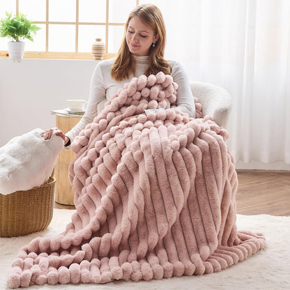 NEWCOSPLAY Faux Fur Twin Blanket Pink 3D Ribbed Plush Thick Warm Blanket for Couch Sofa Bed 850GSM (Pink Ribbed, Twin(60"x80"))