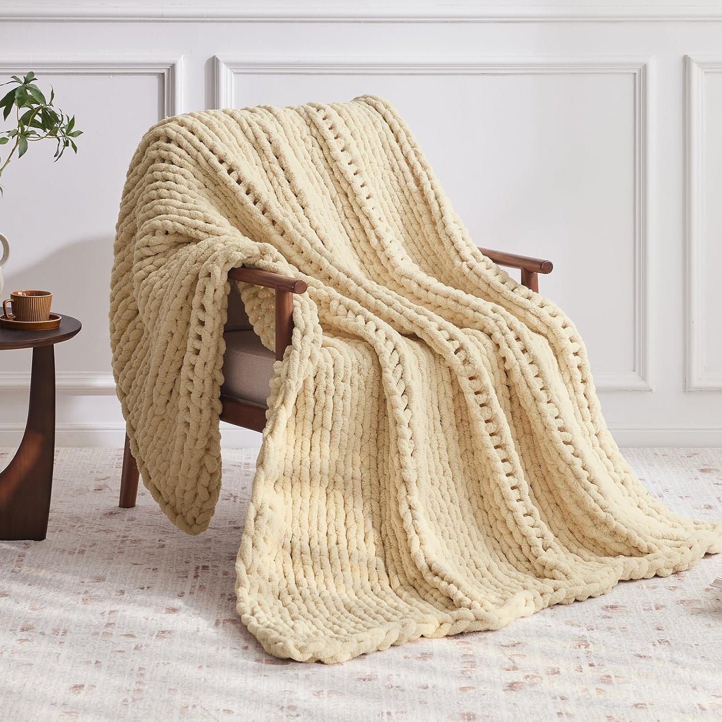 Chunky Knit Throw Blanket, 60''*80'' Knitted Throw Chenille Yarn for Bed Couch, Handmade Oatmeal Crochet Big Thick Blanket, Machine Washable Cute Comfy Blanket for Home Decor