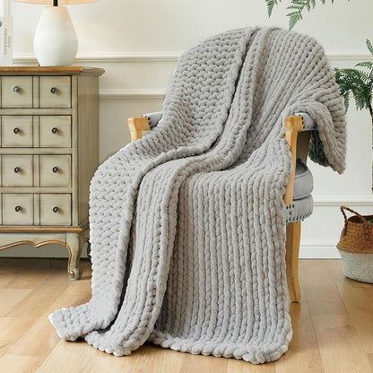 Esterra Chunky Knit Throw Blanket Newly Upgraded Heavy Tighter Version, Handmade Chenille Throw Super Soft, Thick Yarn Cable Knit Crochet Throw Blanket for Couch Bed Sofa (50"x60" Light Grey)