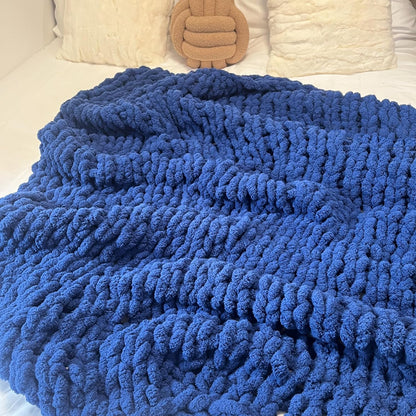 Chunky Knit Blanket Throw 40"x60", Chenille Throw Blankets, Handmade Warm & Cozy Blanket Couch Bed Home Decor, Soft Breathable Fleece Banket, Christmas for Couch Bed Sofa Best Gift (Navy Blue)