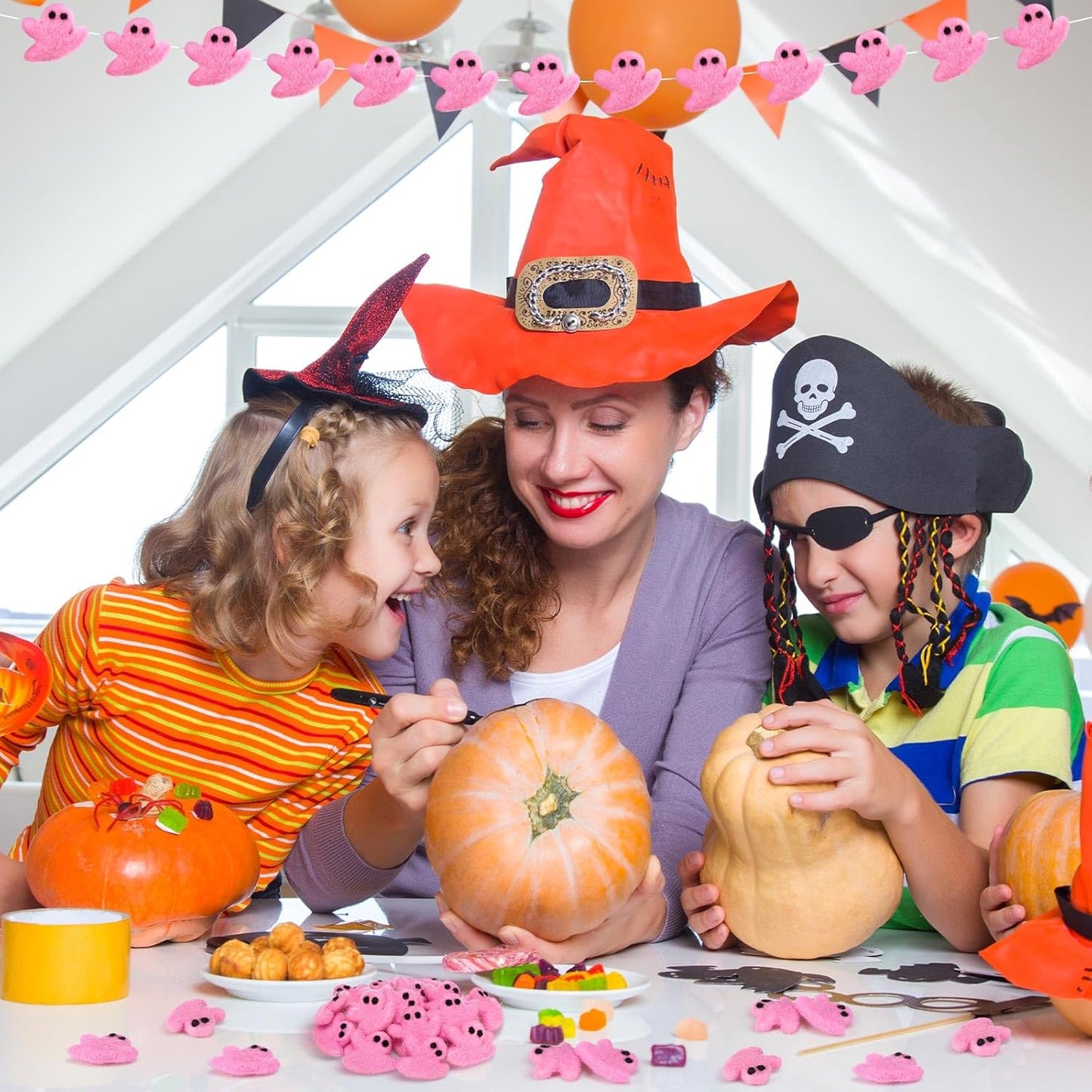 24 Pcs Halloween Felt Ghosts Wool Felted DIY Ornament Ghost for Halloween Party Decoration Home Indoor Outdoor Supplies(Pink)