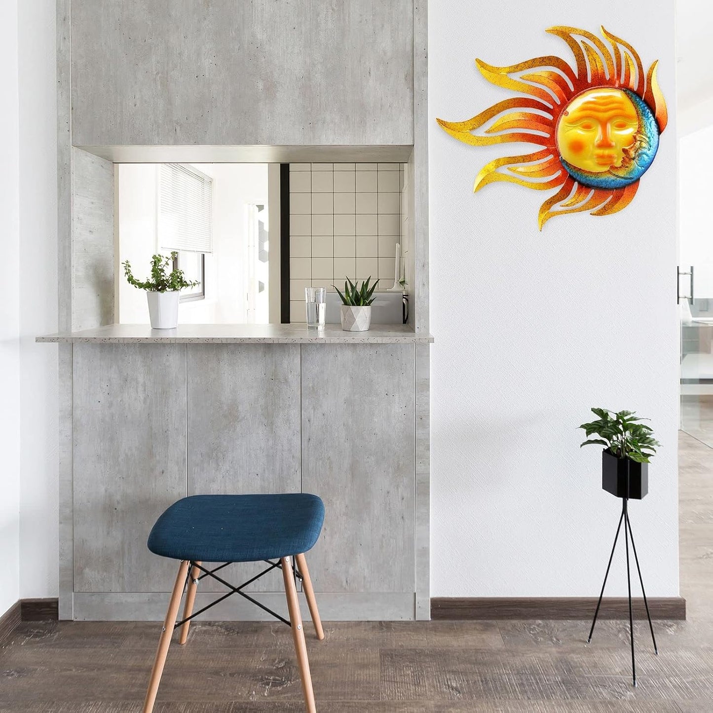 Metal Sun Wall Decor Outdoor Garden Fence Art Sun Moon Wall Art Hanging Lndoor Living Room Yard Home Wall Sculpture