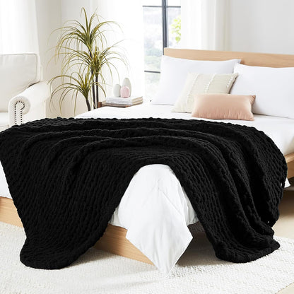 L'AGRATY Chunky Knit Blanket Throw: Soft Chenille Yarn Throw Blanket 50x60 - Handmade Thick Cable Crochet Blanket - Large Chunky Rope Throw Blanket for Couch Sofa Bed Home Decor(Black)