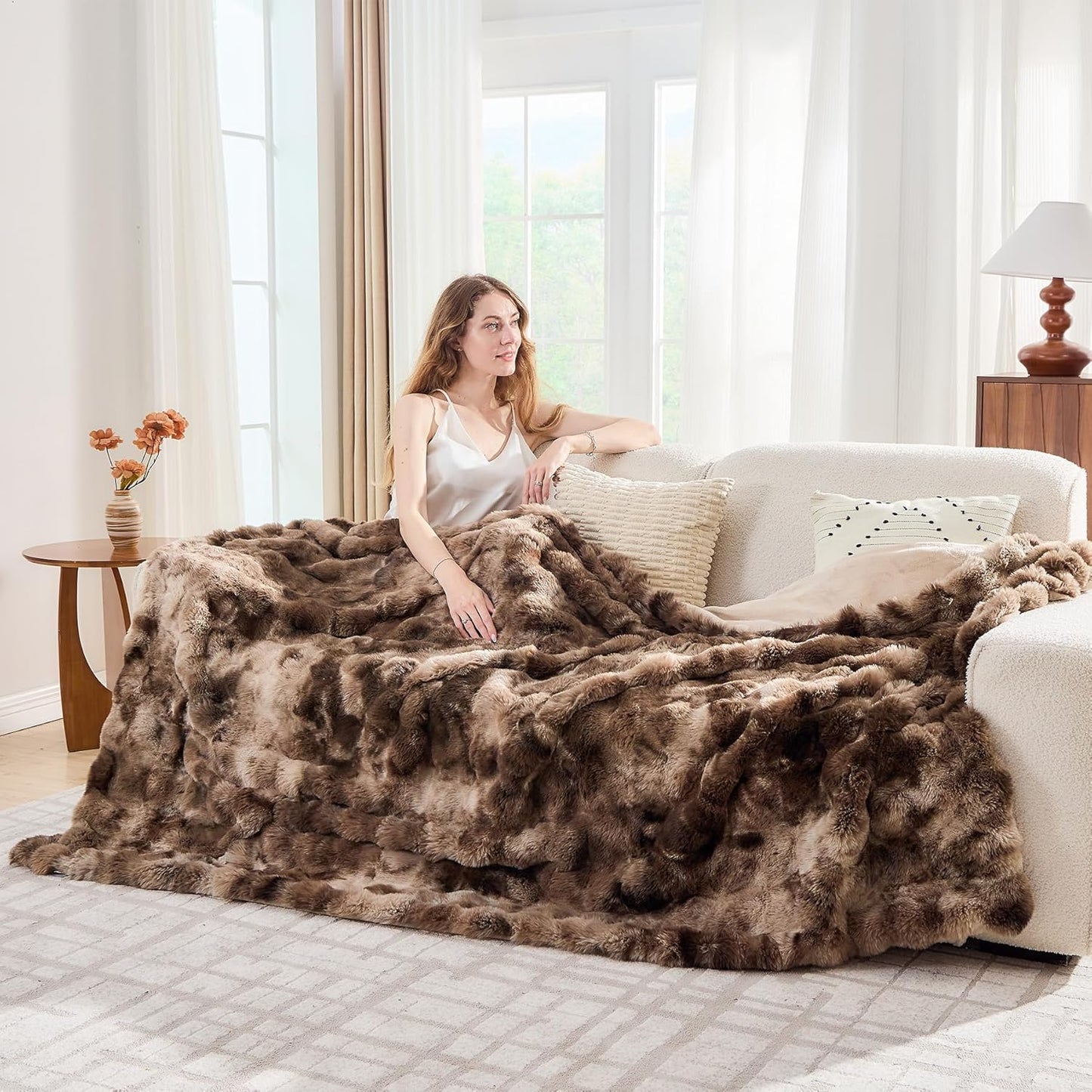 Lotus Karen Faux Fur Throw Blanket Tie-Dye Dark Coffee-Big Bubble Rabbit Fluff Blanket for Couch,Small Fluffy Fuzzy Cozy Blanket,Thick Furry Plush Shaggy Blankets,50x60 Inches