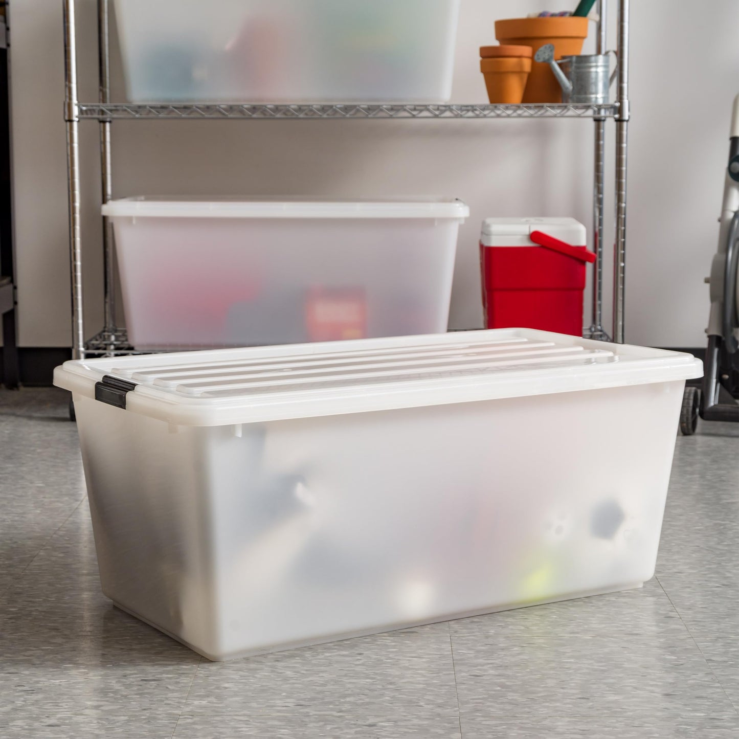 IRIS USA 4-Pack 91 Qt Stackable Storage Bins with Lids, Pearl
