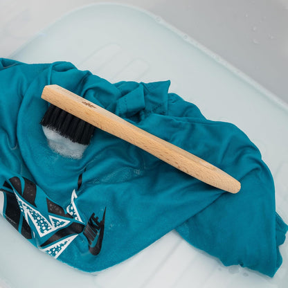 KONEX Laundry Brush - European Economy Laundry Brush for Stains on Clothes, Incredible Stain Remover with Sturdy Bristles, Convenient Handheld Design for Effortless Cleaning