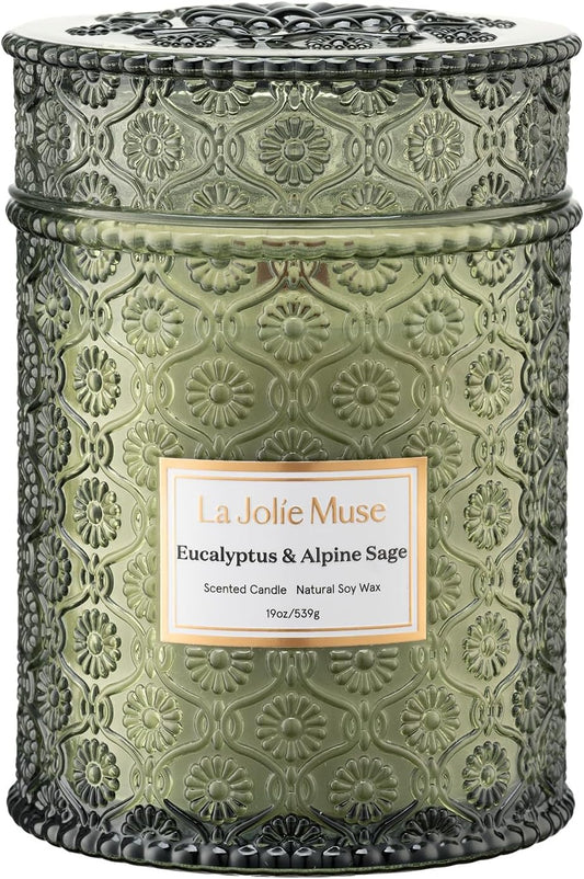 LA JOLIE MUSE Eucalyptus & Alpine Sage Candle – Eucalyptus, Sage & Lavender | 19 oz Wooden Wick | Natural Soy Wax | 90 Hours Burn | Candle for Relaxation