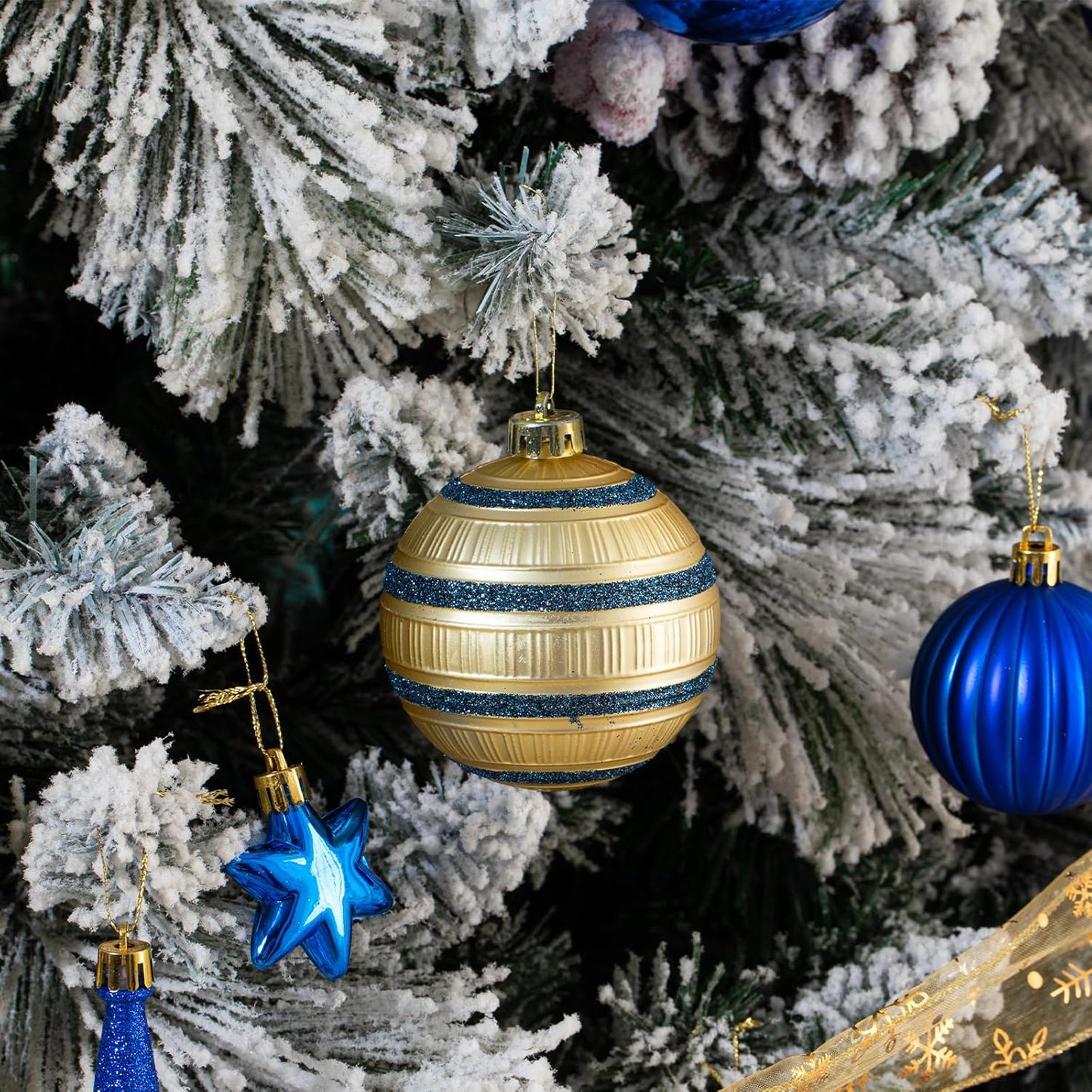 150Pcs Christmas Ball Ornaments Set, Assorted Bauble Ornaments for Xmas Tree, Shatterproof Plastic Hanging Decor for Home/Indoor/Outdoor/Festival/Party (Blue & Gold)