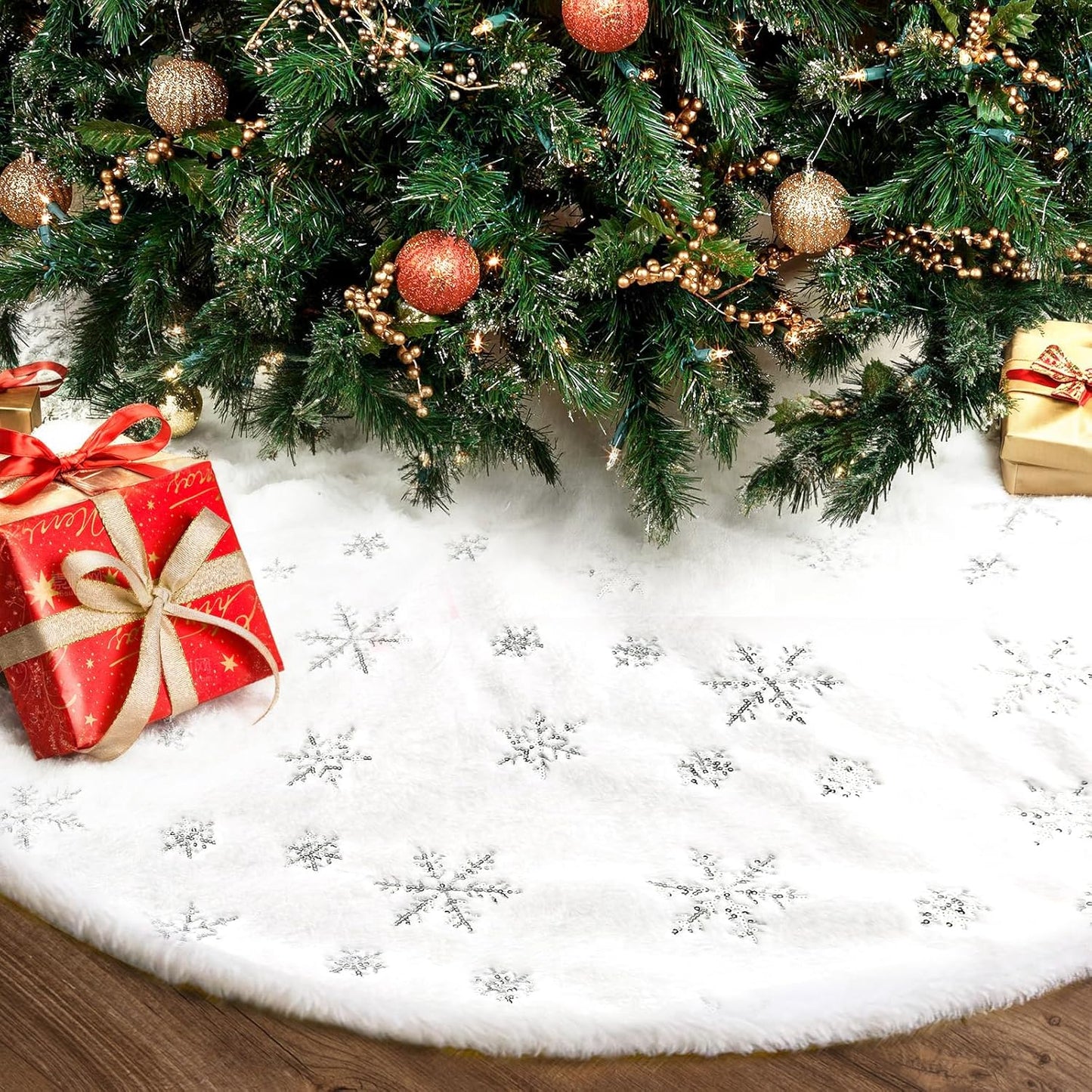 Christmas Tree Skirt 36 Inch, Holiday Part Decorations for Christmas Tree, Whit Plush Sliver Sequin Snowflake Tree Shirt for Xmas